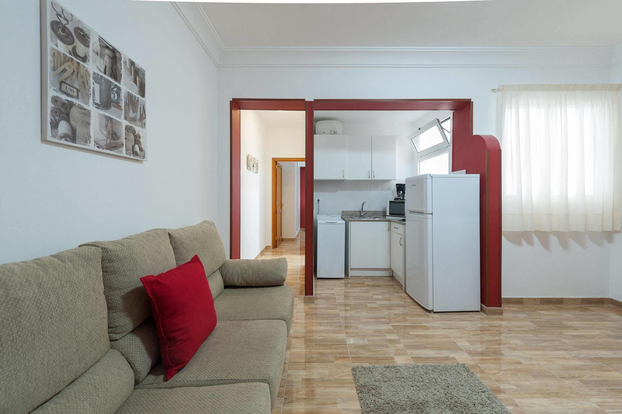 Apartamentos Vacacionales Las Palmas Urban Center Esterno foto