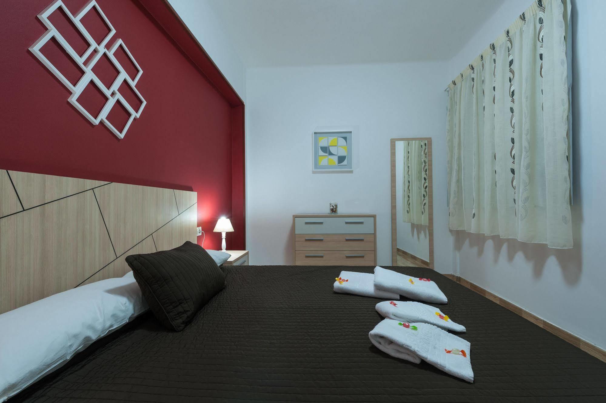 Apartamentos Vacacionales Las Palmas Urban Center Esterno foto